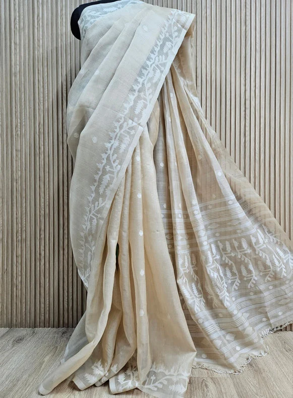 Jamdani Elegance Saree